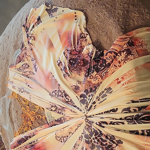Maxi comfortable tie dye n peach,yellow,orange with brown.size small One World - Picture 5 of 10
